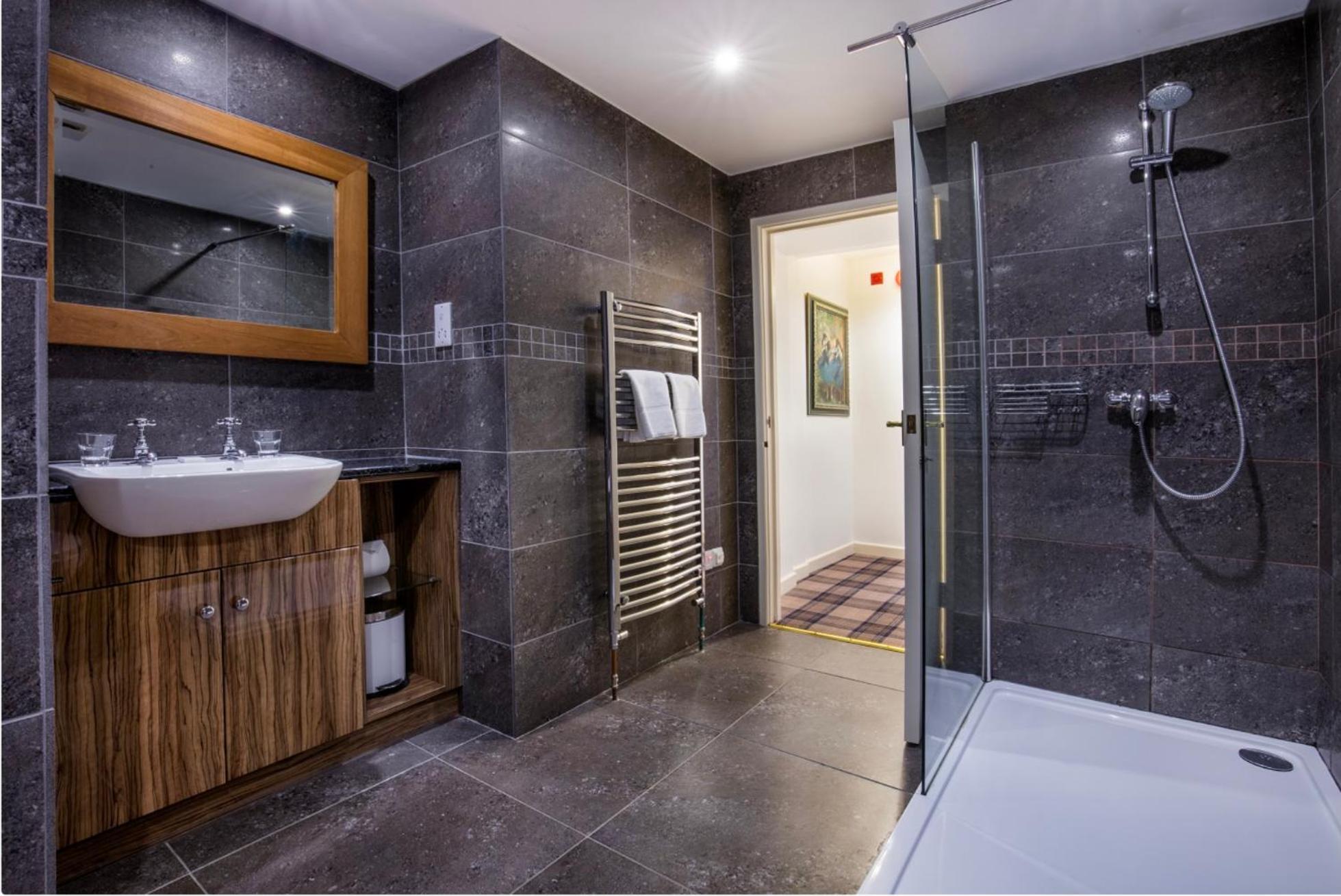 Yewfield Self Catering Apartments Гоксгед Екстер'єр фото