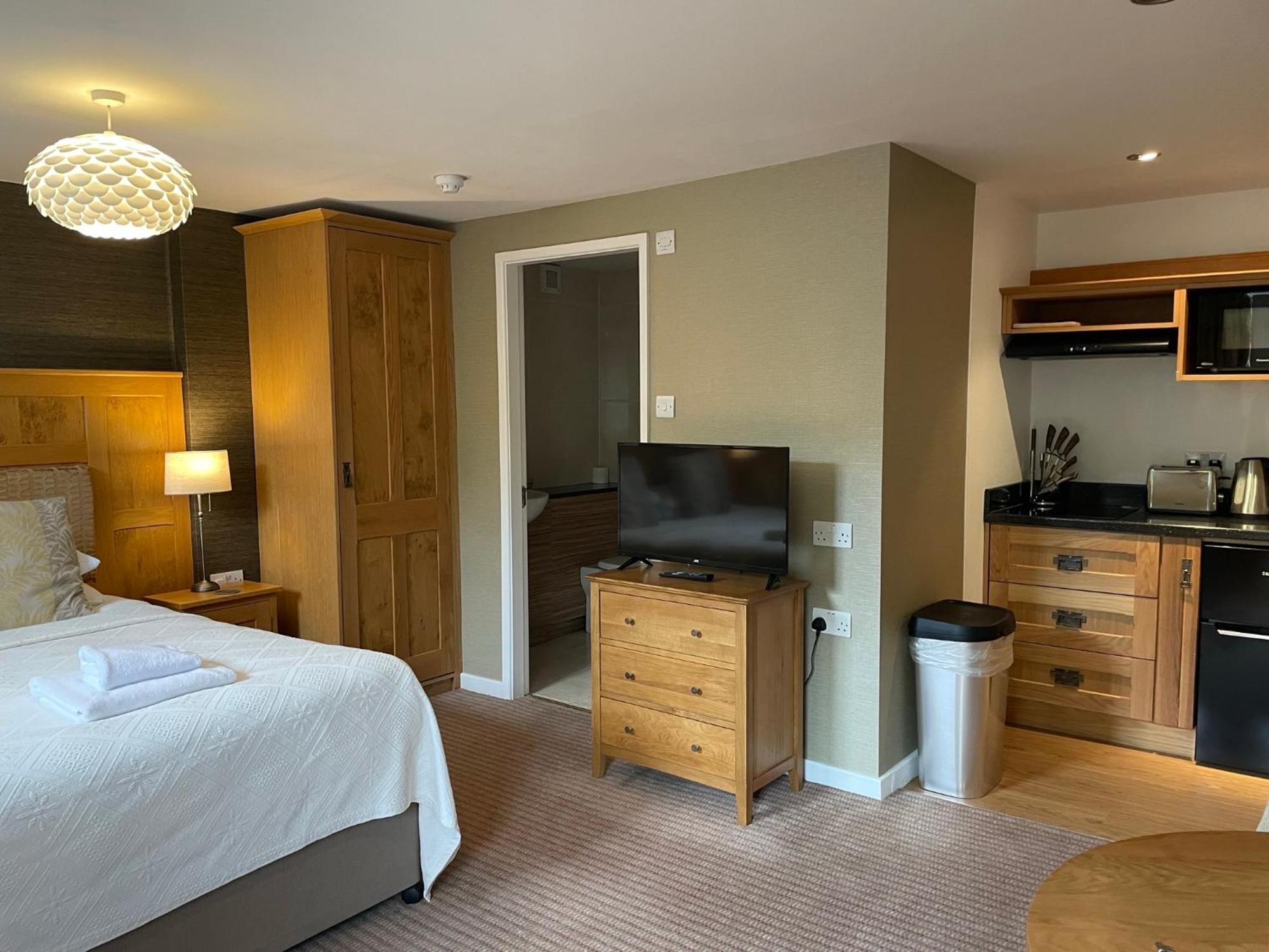 Yewfield Self Catering Apartments Гоксгед Екстер'єр фото